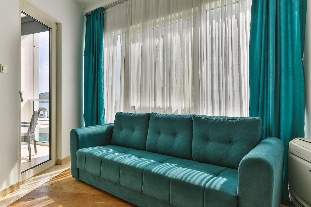 Luxury Montesun Apartments Budva Exteriör bild