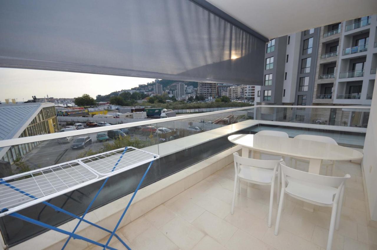 Luxury Montesun Apartments Budva Exteriör bild