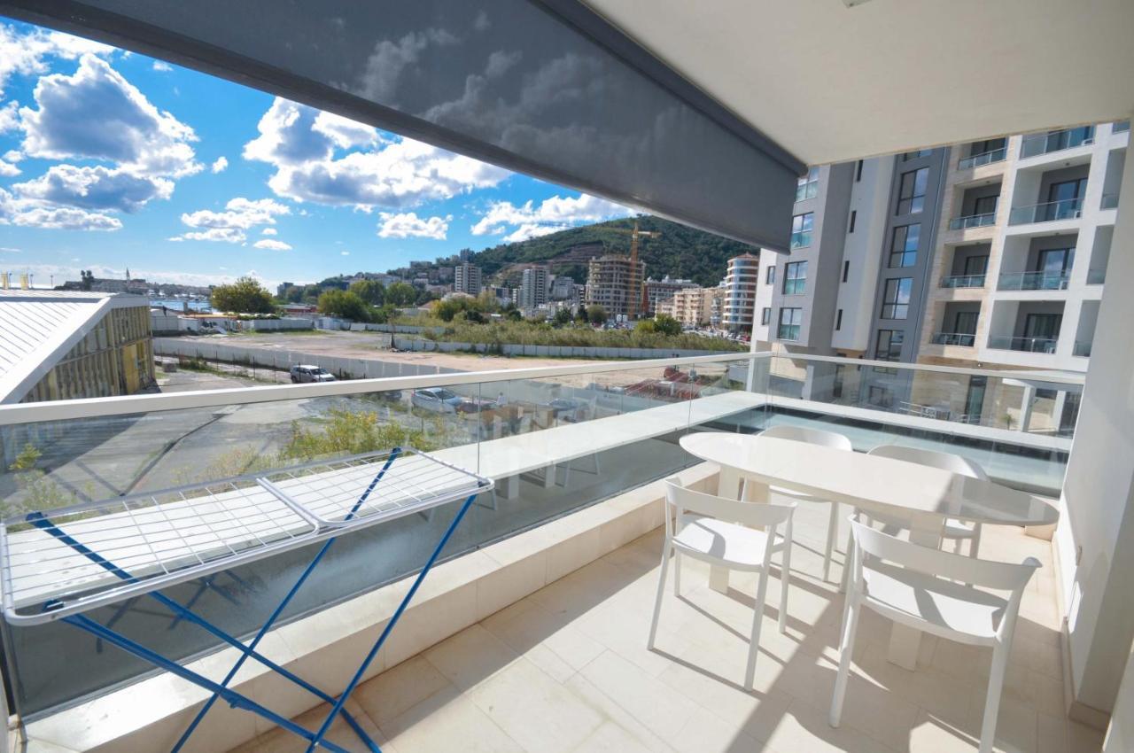 Luxury Montesun Apartments Budva Exteriör bild