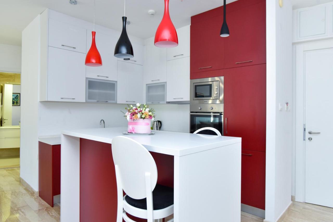 Luxury Montesun Apartments Budva Exteriör bild